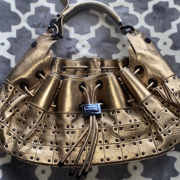 Authentic Burberry warrior bag - Picture 3 of 8